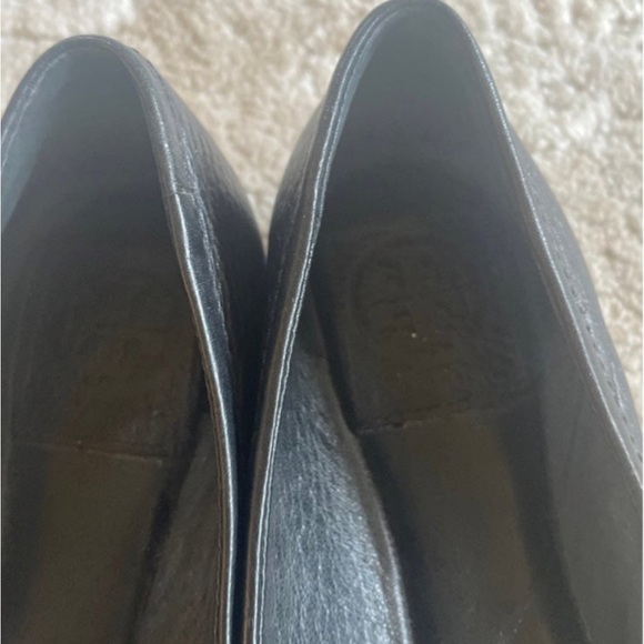 Tory Burch flats size 6 - Picture 3 of 6